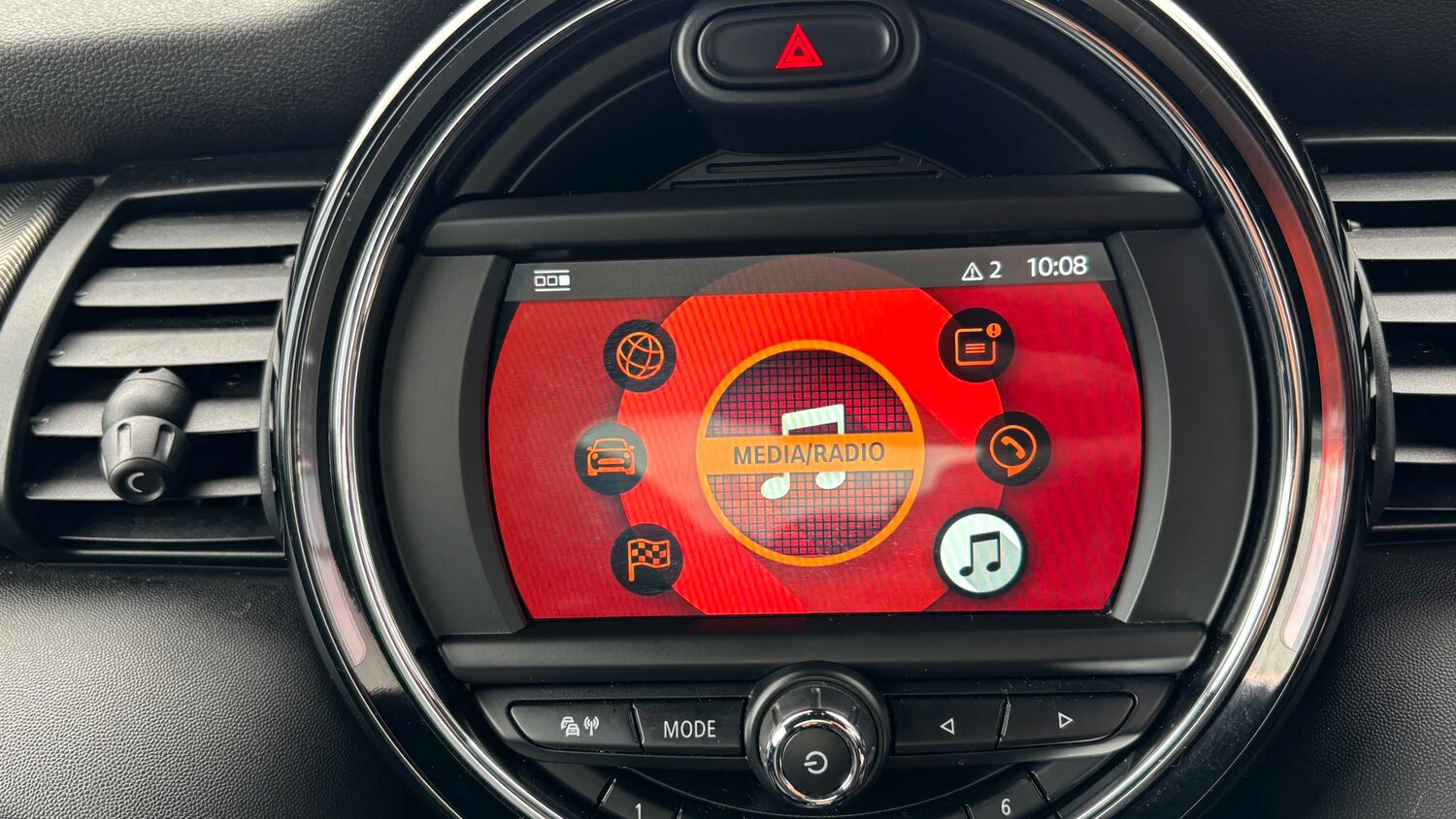 Used MINI Hatch 2018 for sale - 78208852: Photo 15