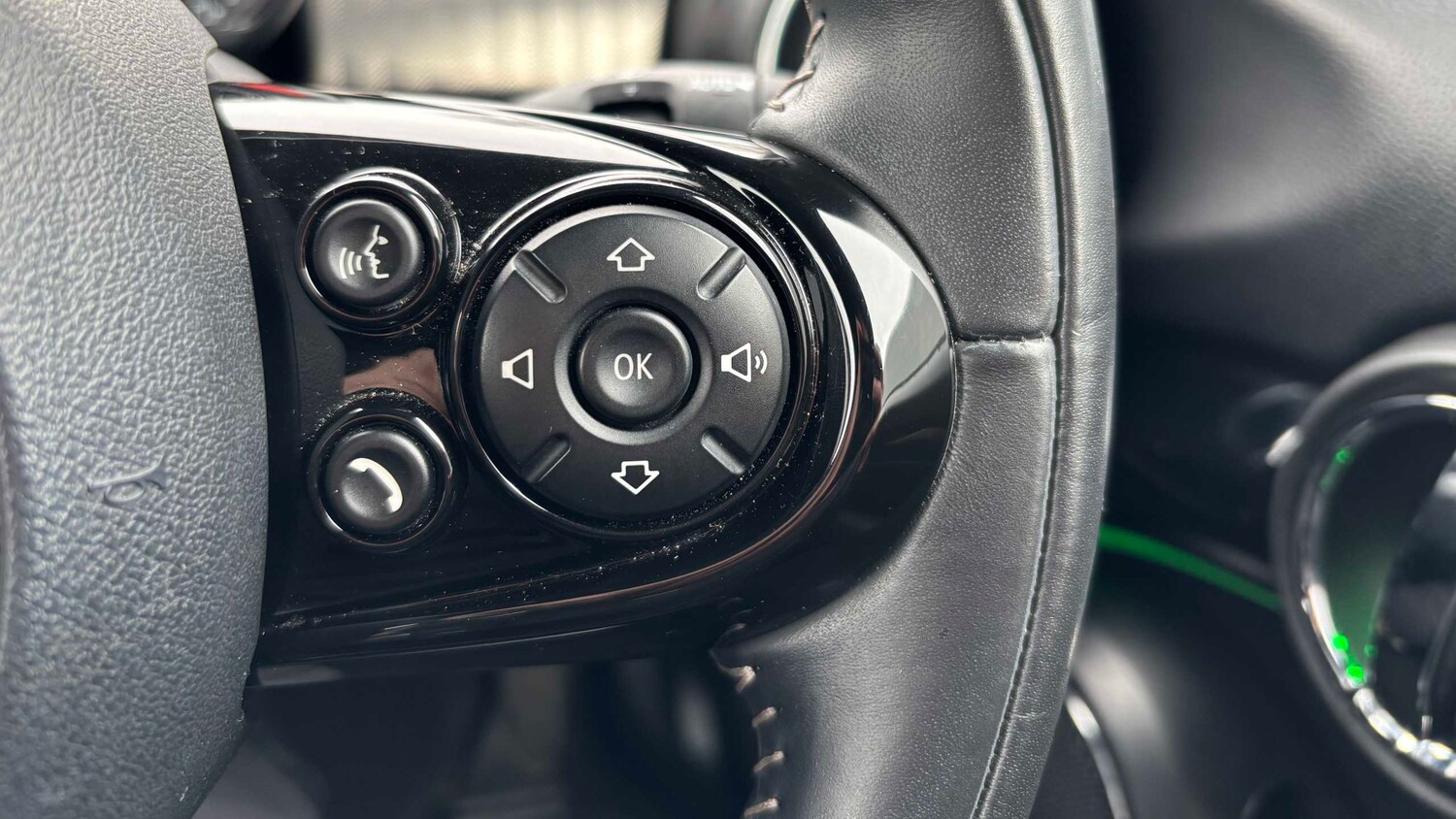 Used MINI Hatch 2018 for sale - 78208852: Photo 17