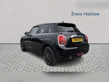 Used MINI Hatch 2018 for sale - 78208852: Photo