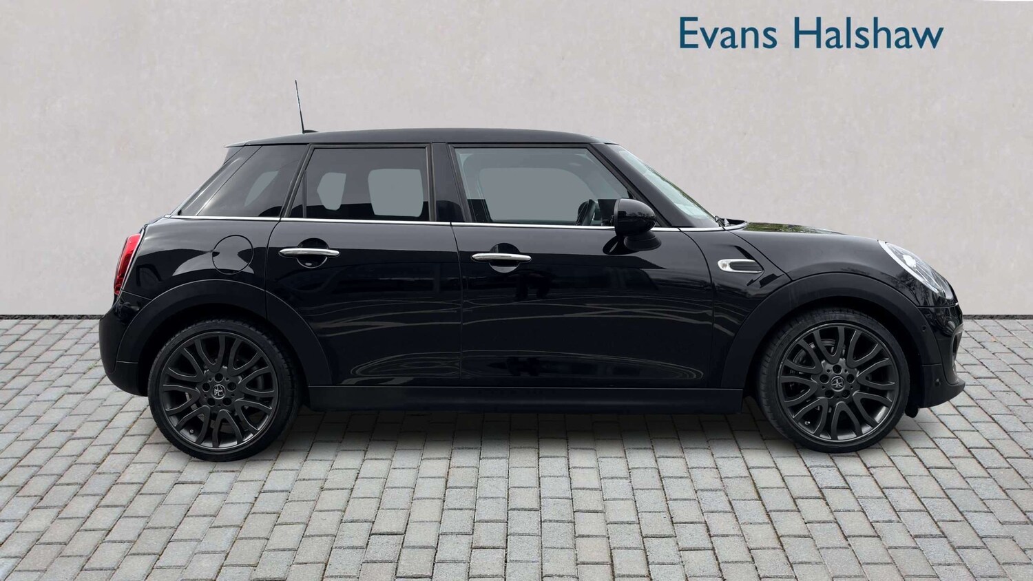 Used MINI Hatch 2018 for sale - 78208852: Photo 6