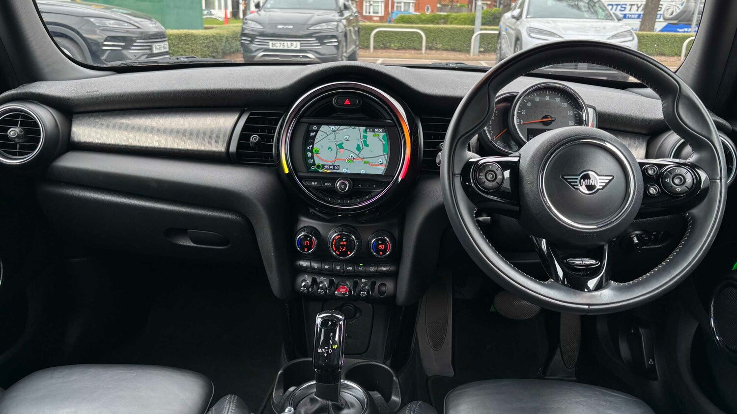 Used MINI Hatch 2018 for sale - 78208852: Photo 8