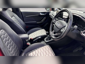 Used Ford Fiesta 2018 for sale - 78639486: Photo
