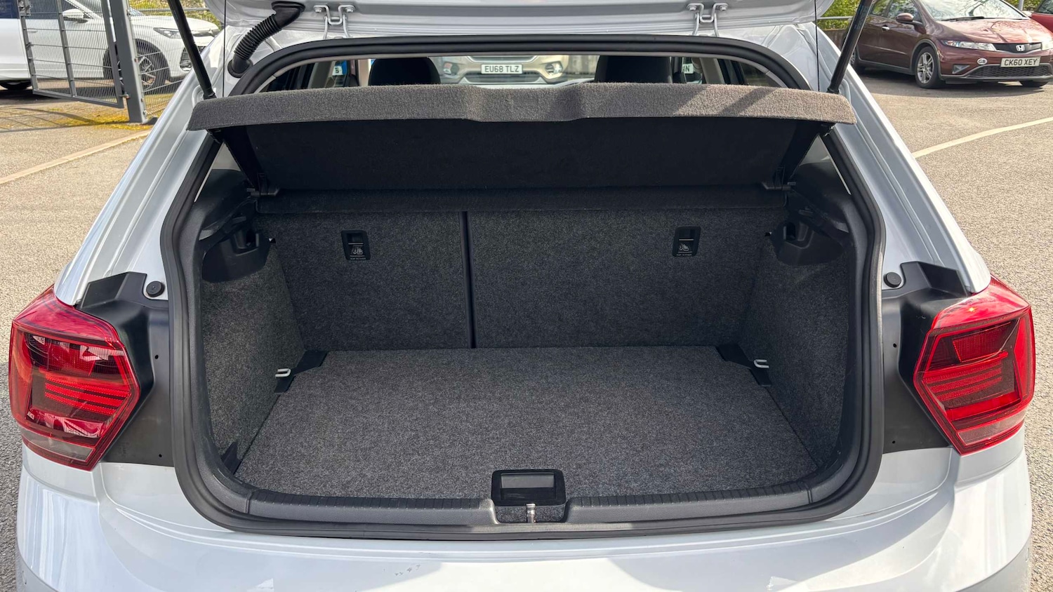 Used Volkswagen Polo 2019 for sale - 78119269: Photo 11