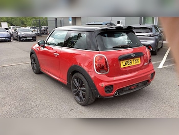 Used MINI Hatch 2019 for sale - 78754832: Photo
