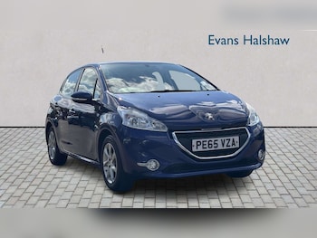 Used Peugeot 208 2015 for sale - 79443983: Photo