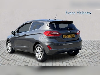 Used Ford Fiesta 2017 for sale - 79002043: Photo