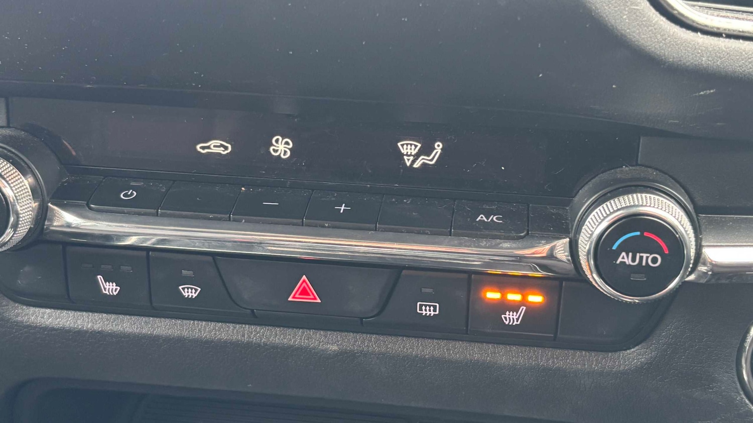 Used Mazda CX-30 for sale - 77856526: Photo 16