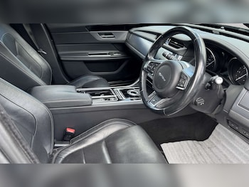 Used Jaguar XF 2015 for sale - 78845170: Photo