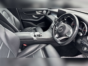 Used Mercedes-Benz GLC 2018 for sale - 78800592: Photo