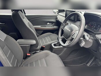 Used Dacia Sandero Stepway 2023 for sale - 78625458: Photo
