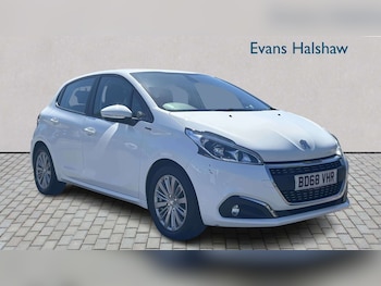 Used Peugeot 208 2018 for sale - 79351502: Photo