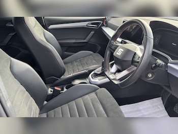 Used SEAT Arona 2023 for sale - 79624504: Photo