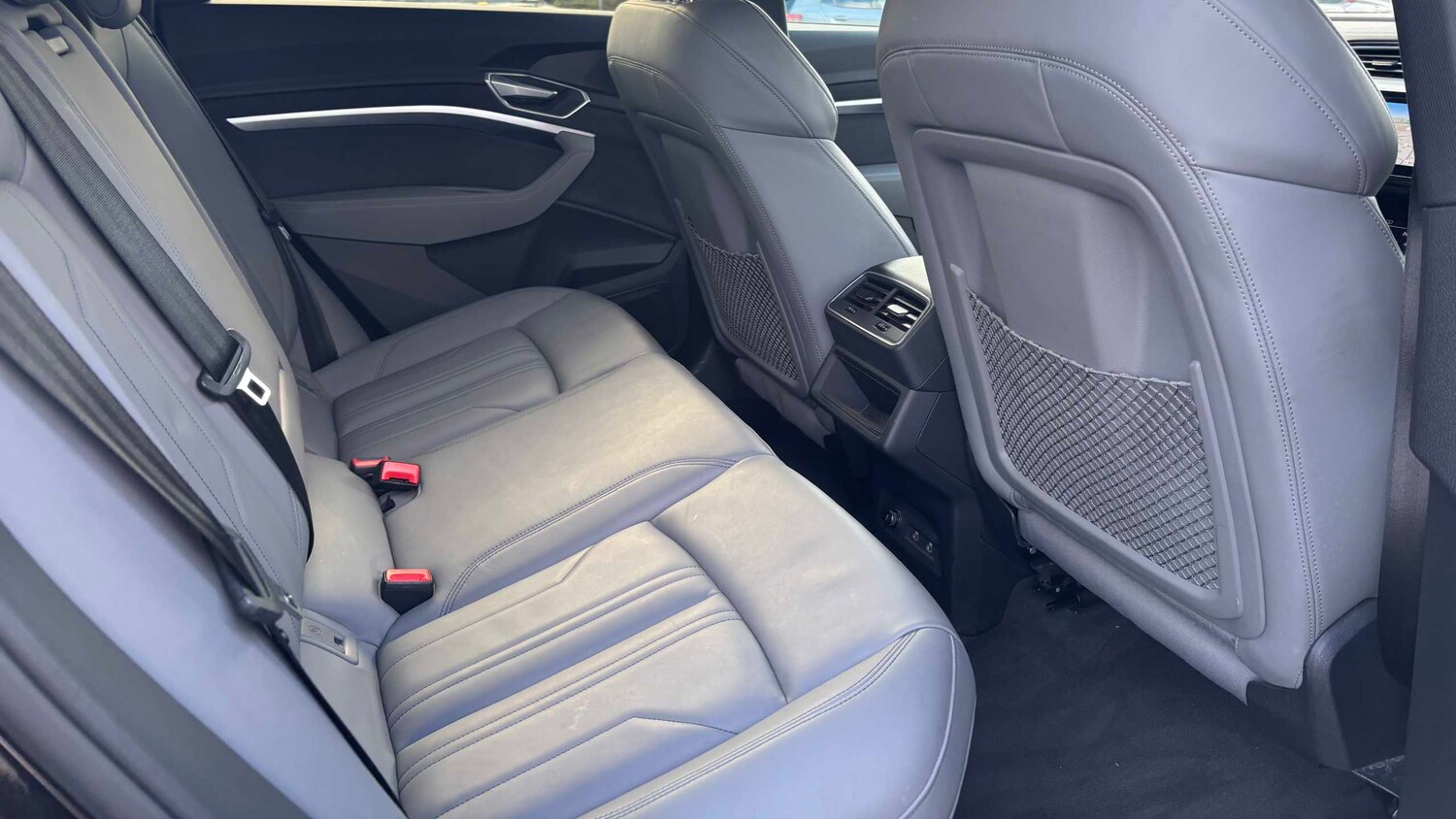 Used Audi e-tron 2022 for sale - 77856693: Photo 11