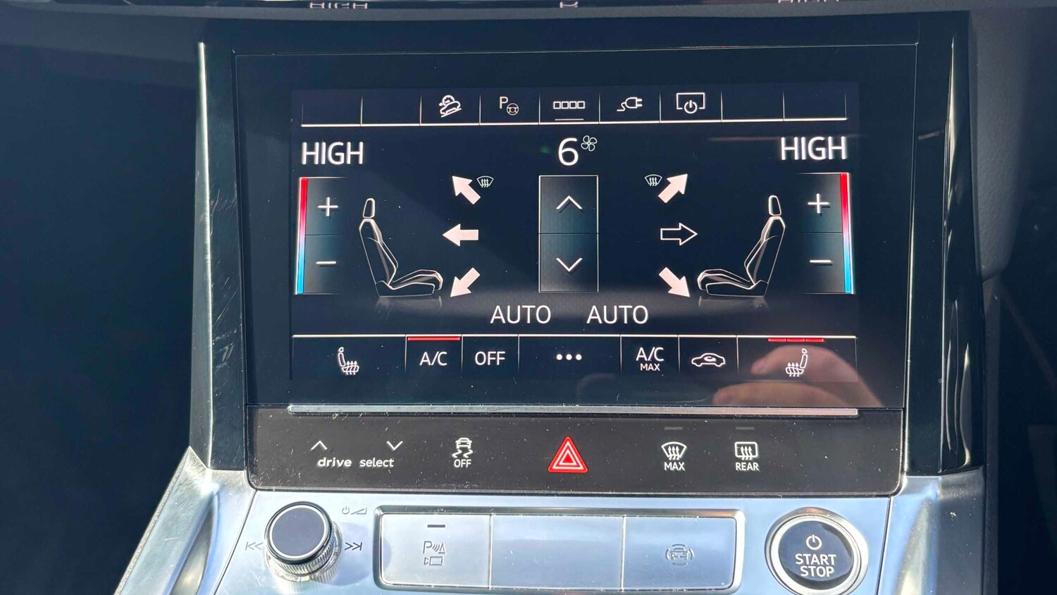 Used Audi e-tron 2022 for sale - 77856693: Photo 16