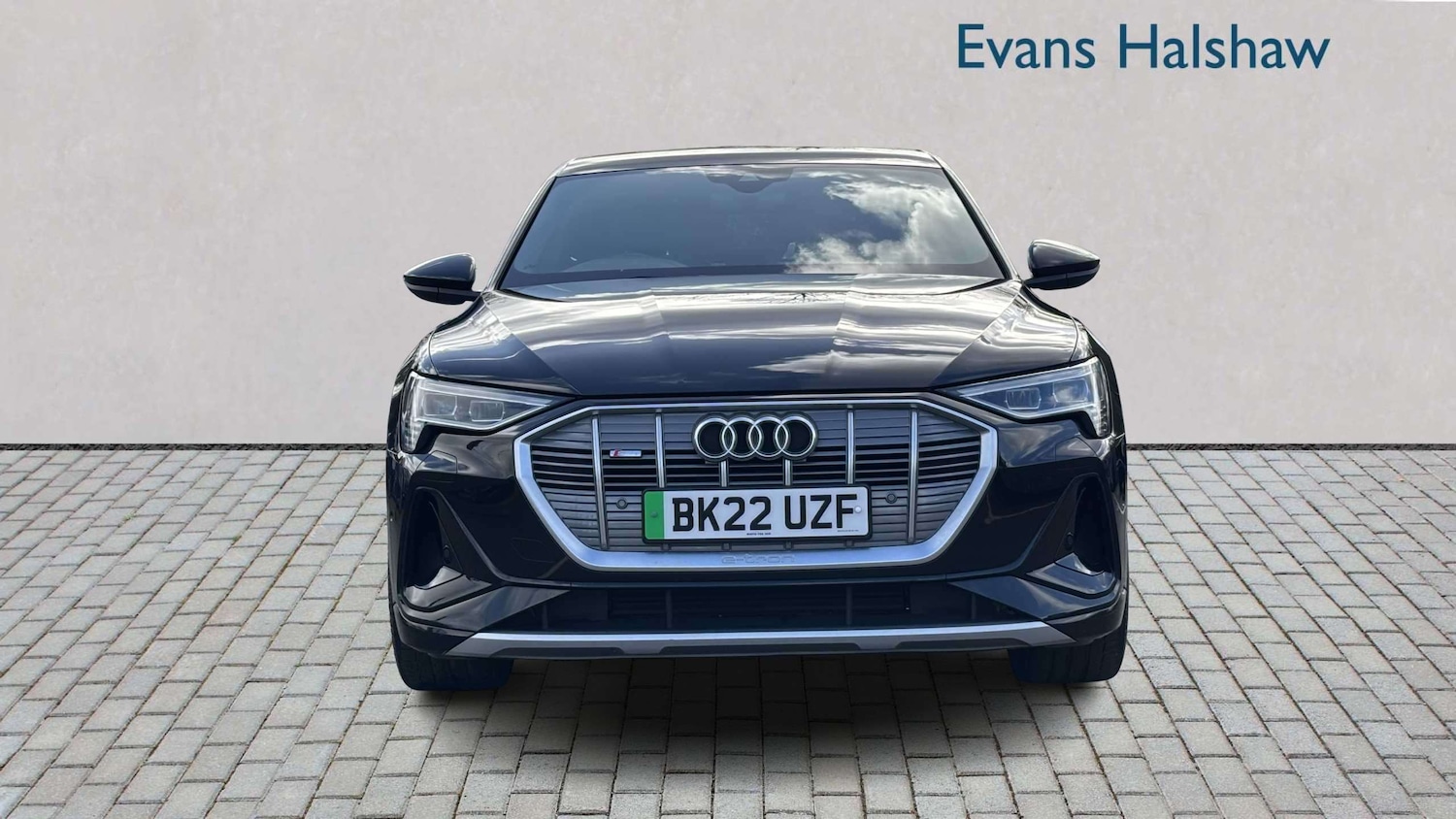 Used Audi e-tron 2022 for sale - 77856693: Photo 4