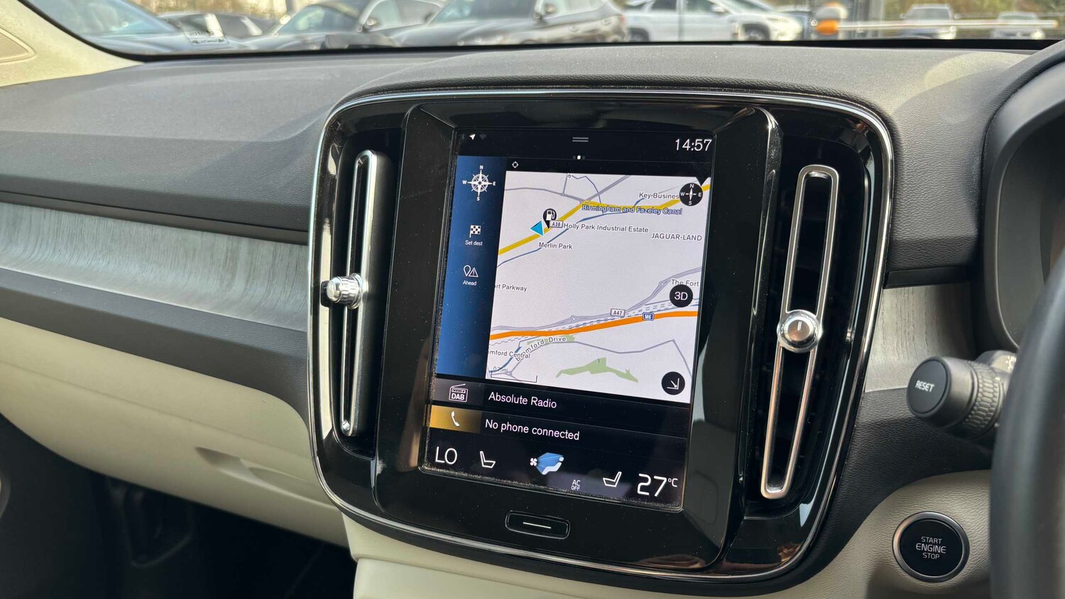 Used Volvo XC40 for sale - 77861195: Photo 15