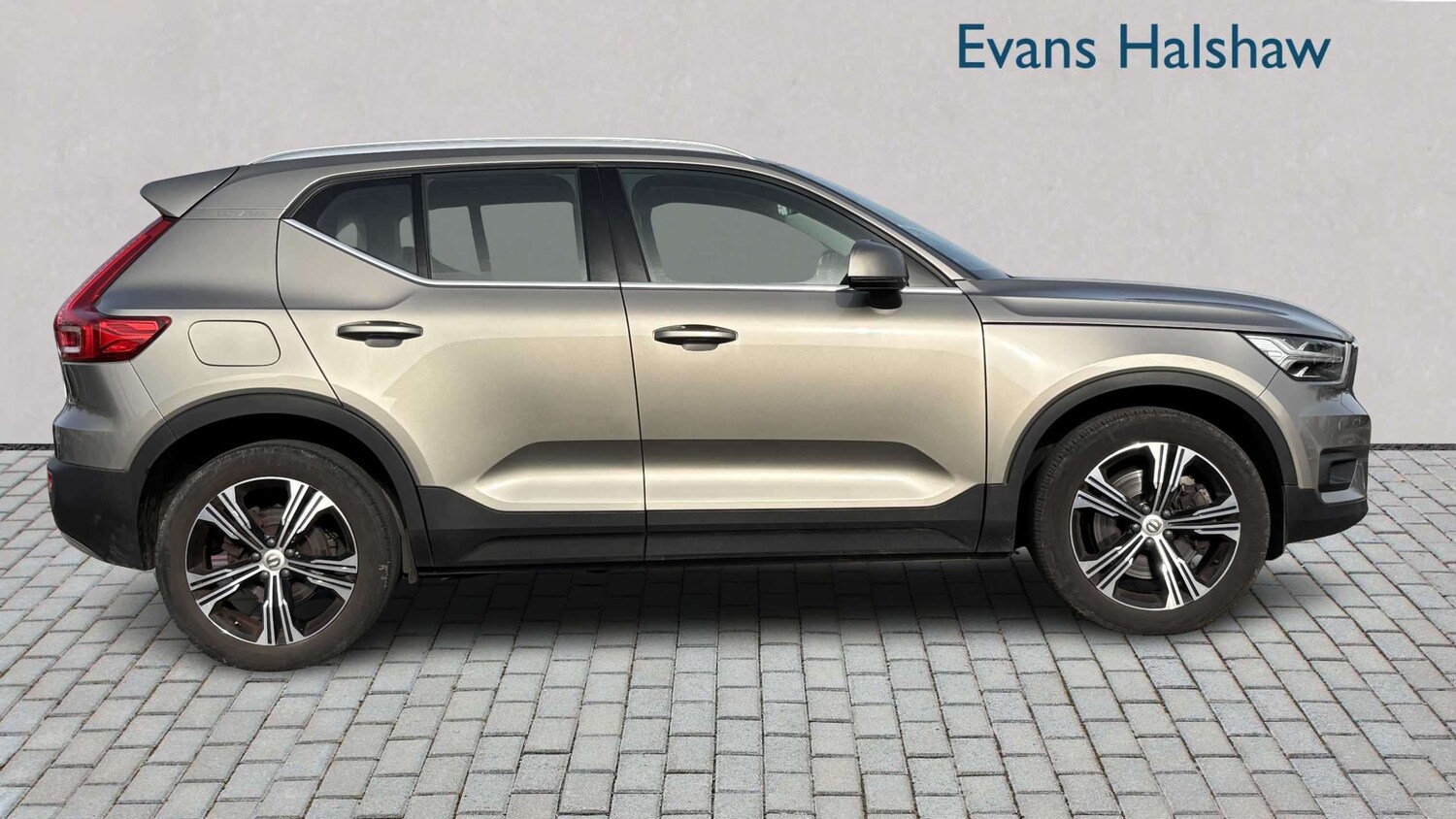 Used Volvo XC40 for sale - 77861195: Photo 6