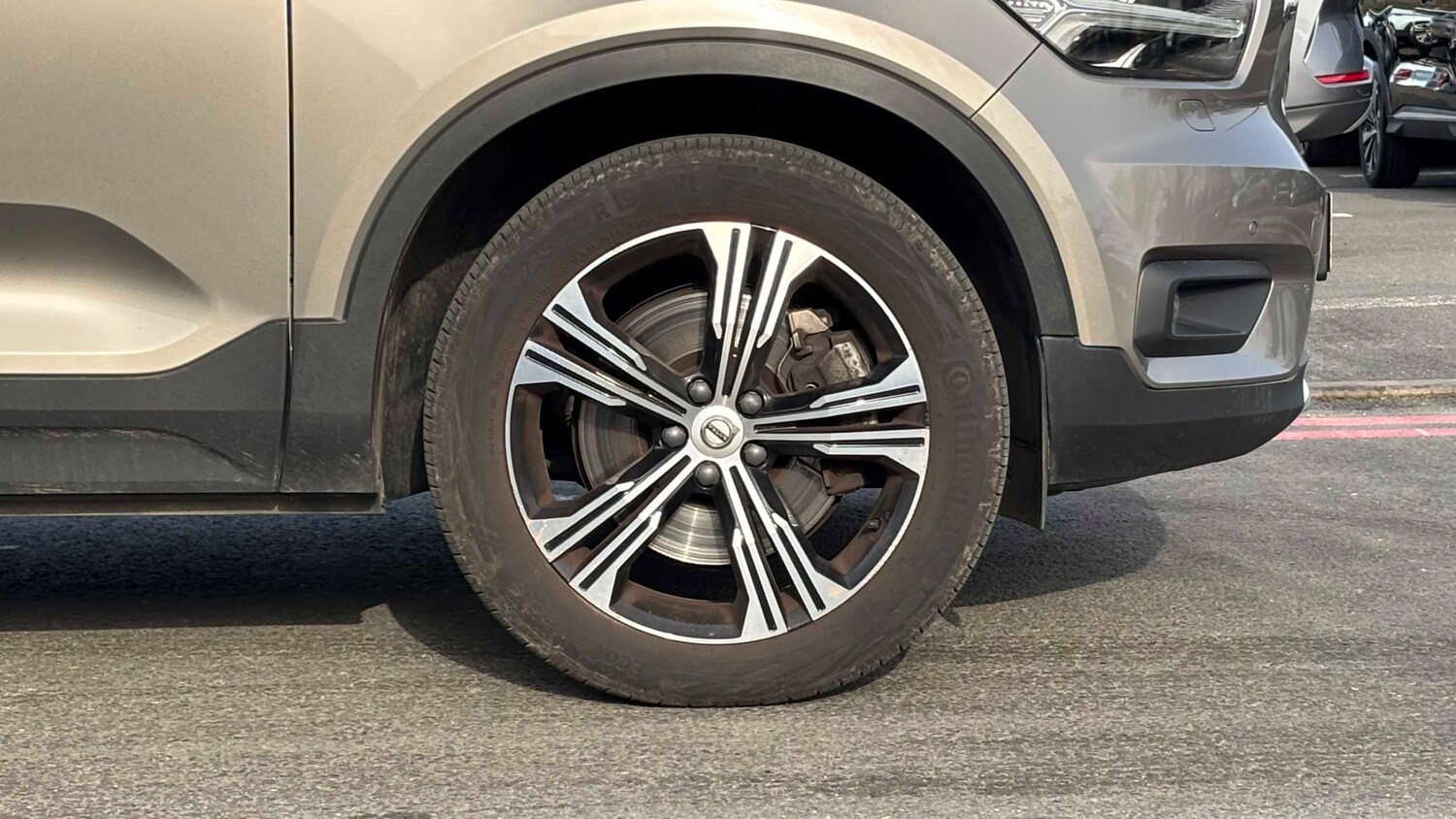 Used Volvo XC40 for sale - 77861195: Photo 7