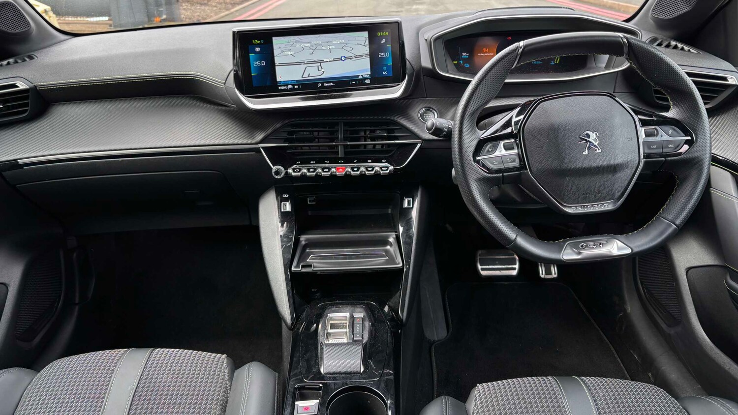 Used Peugeot 208 2023 for sale - 77859185: Photo 11