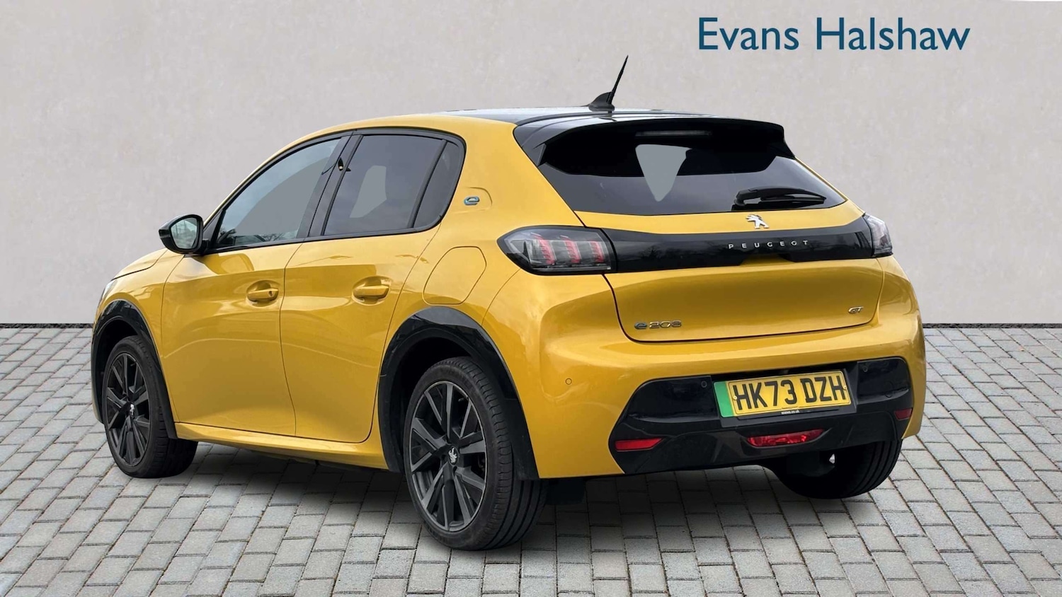 Used Peugeot 208 2023 for sale - 77859185: Photo 2