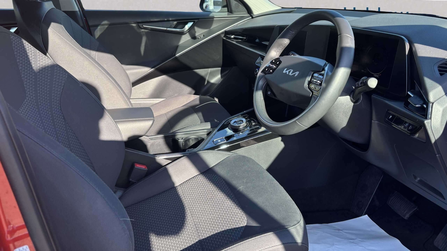 Used Kia Niro 2023 for sale - 77943517: Photo 3