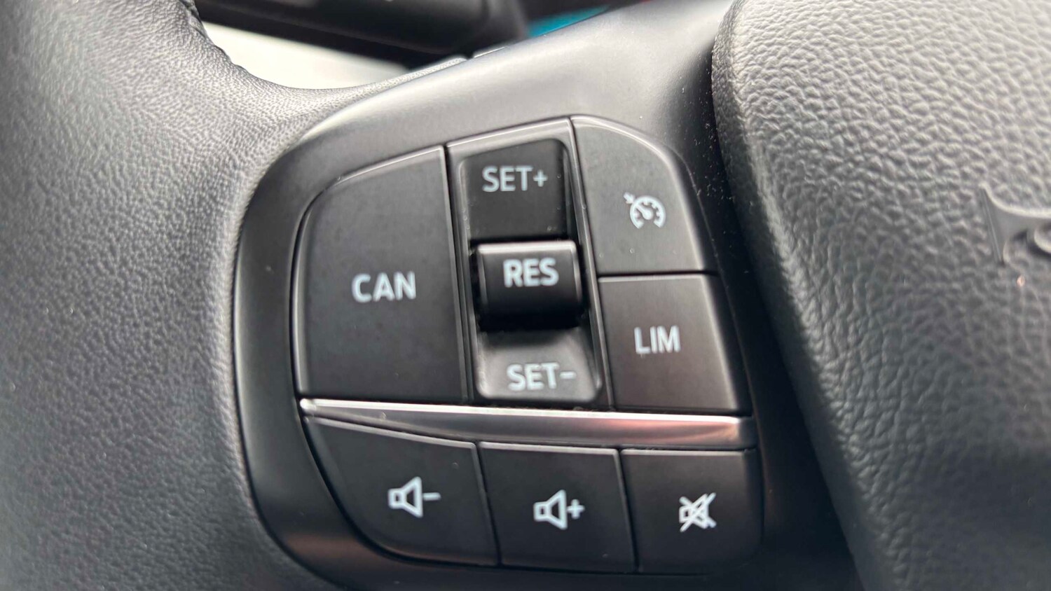 Used Ford Focus for sale - 77861271: Photo 18