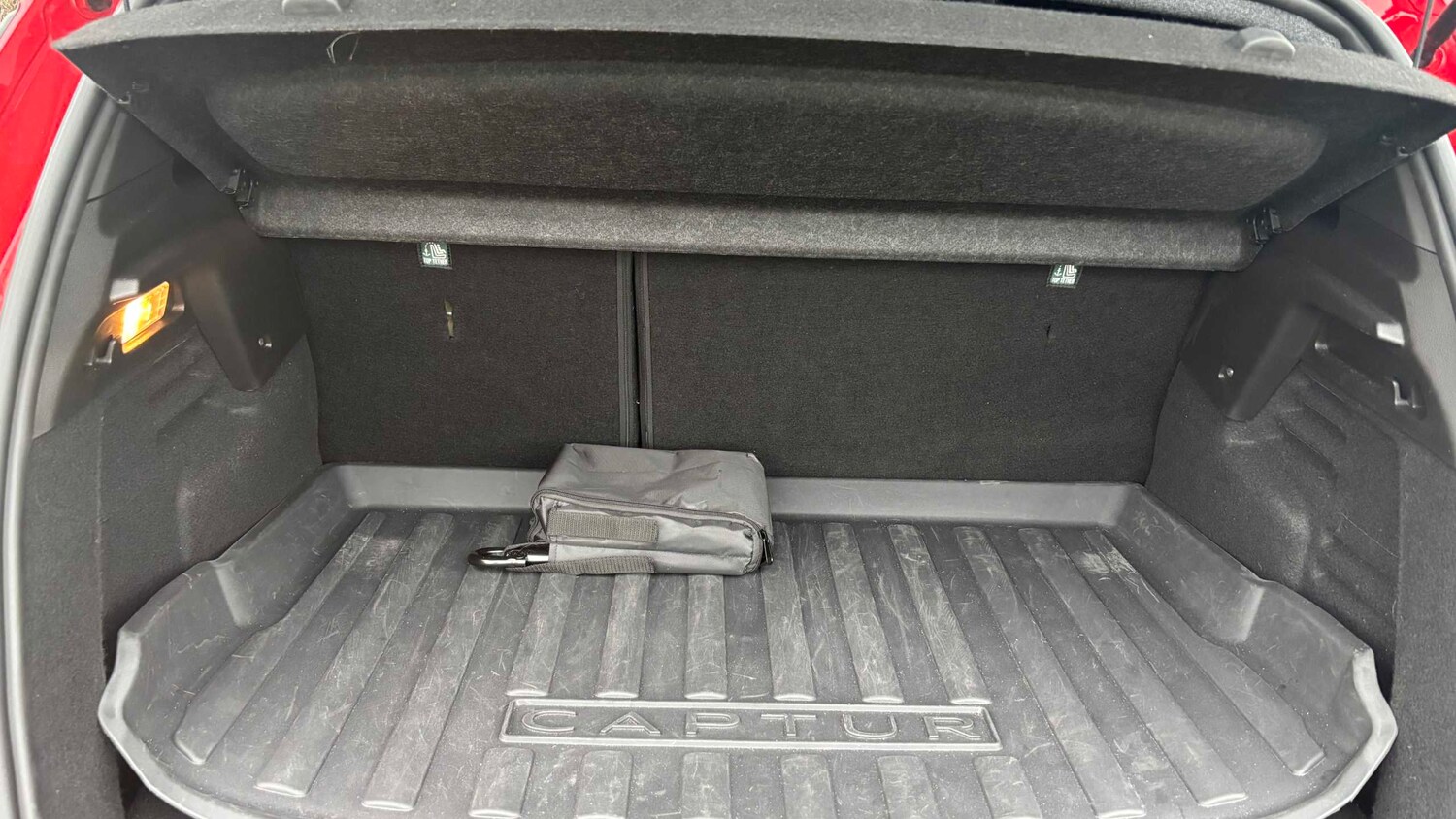 Used Renault Captur for sale - 77859814: Photo 11