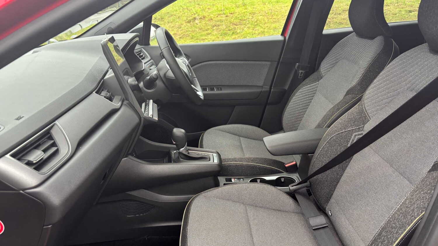 Used Renault Captur for sale - 77859814: Photo 9