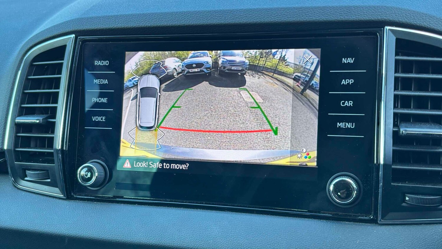 Used Skoda Karoq 2023 for sale - 78118718: Photo 14