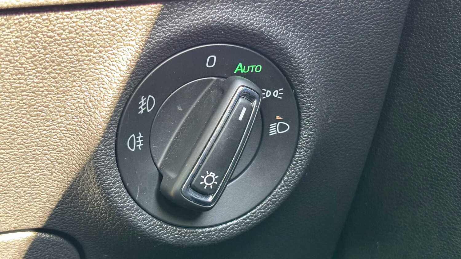 Used Skoda Karoq 2023 for sale - 78118718: Photo 17