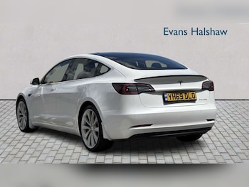Used Tesla Model 3 2019 for sale - 79351532: Photo