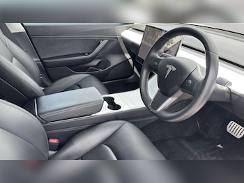 Used Tesla Model 3 2019 for sale - 79351532: Photo