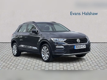 Used Volkswagen T-Roc 2018 for sale - 79593174: Photo