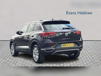 Used Volkswagen T-Roc 2018 for sale - 79593174: Photo