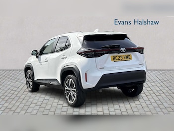 Used Toyota Yaris Cross 2023 for sale - 79486676: Photo