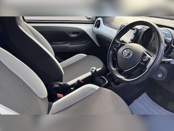 Used Toyota AYGO 2017 for sale - 78869423: Photo