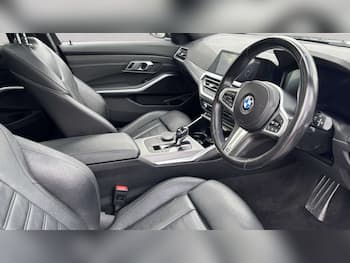 Used BMW 3 Series 2021 for sale - 79702601: Photo