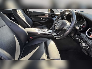 Used Mercedes-Benz C Class 2018 for sale - 78432618: Photo