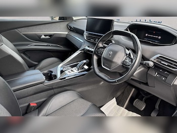 Used Peugeot 5008 2021 for sale - 79556170: Photo