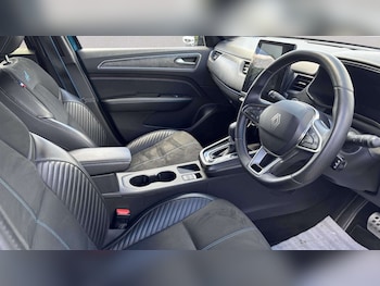 Used Renault Arkana 2024 for sale - 78893616: Photo