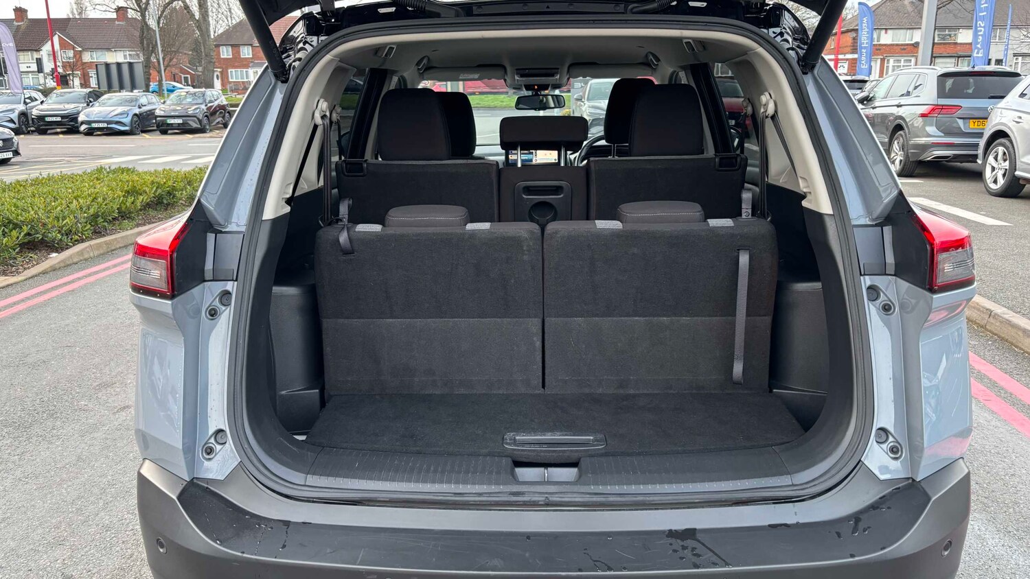 Used Nissan X-Trail for sale - 77858449: Photo 11