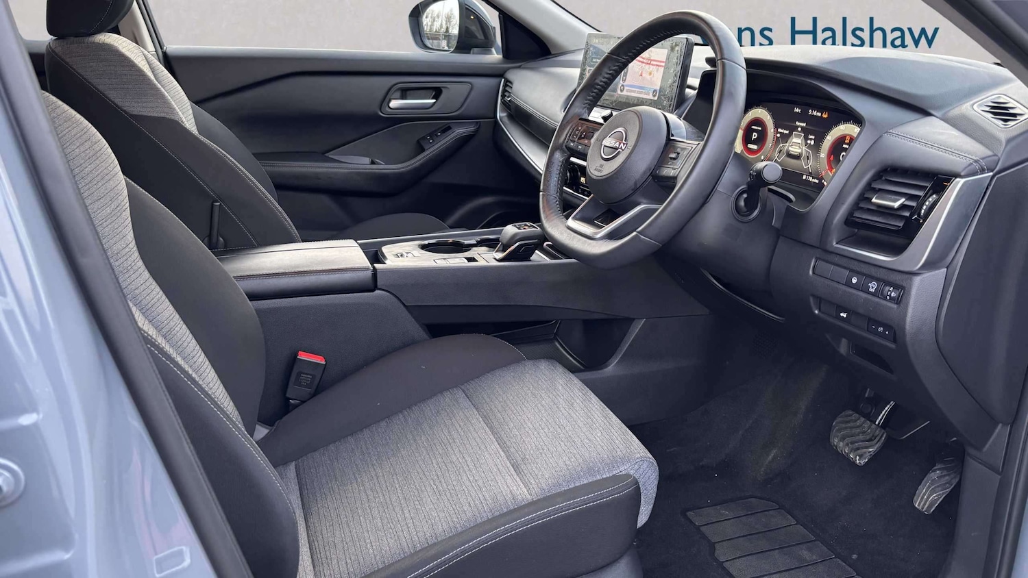 Used Nissan X-Trail for sale - 77858449: Photo 3