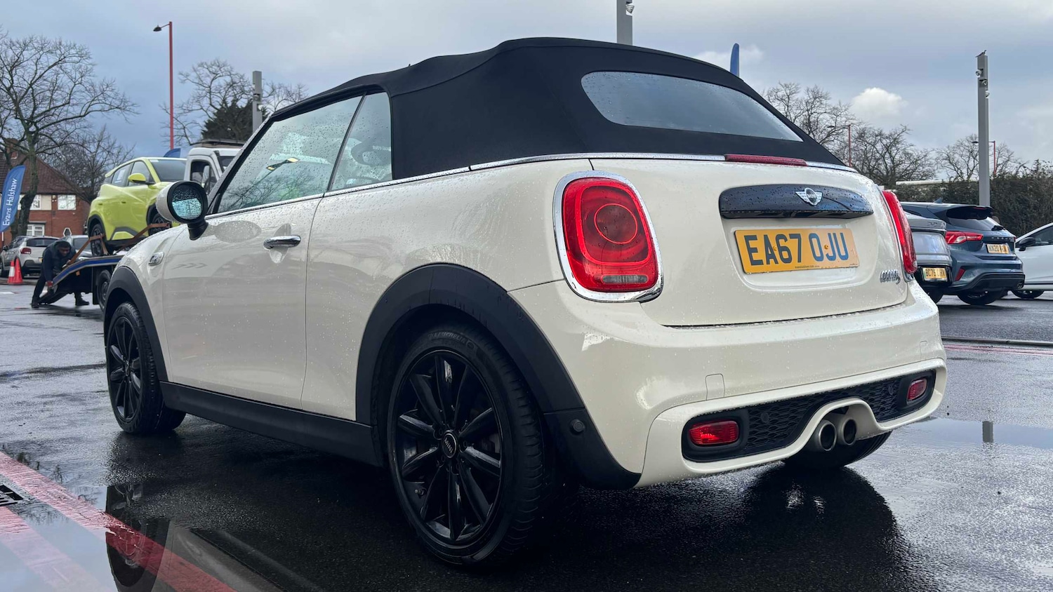 Used MINI Convertible for sale - 77861449: Photo 2