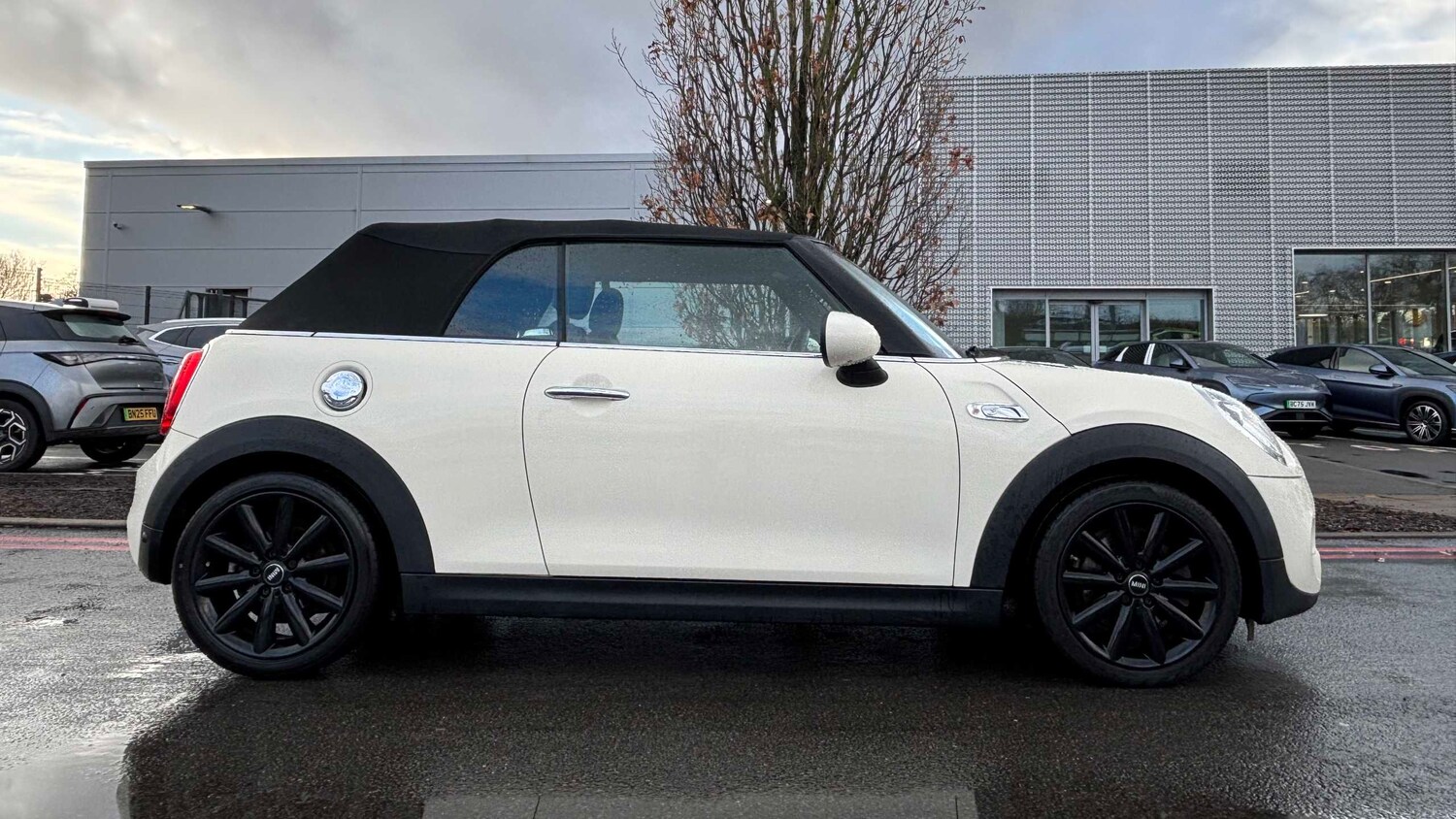 Used MINI Convertible for sale - 77861449: Photo 6