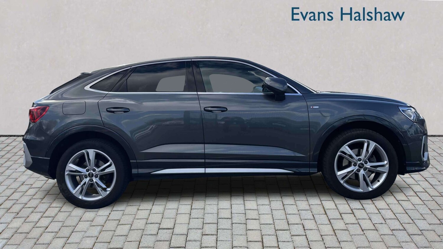 Used Audi Q3 2023 for sale - 78119242: Photo 6