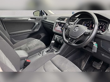 Used Volkswagen Tiguan 2019 for sale - 77861633: Photo