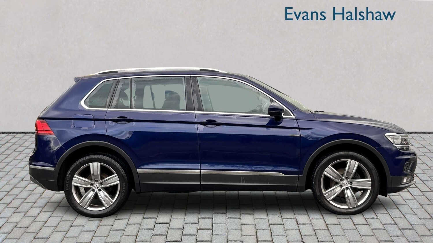 Used Volkswagen Tiguan for sale - 77861633: Photo 6