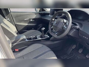 Used Peugeot 208 2024 for sale - 77862631: Photo