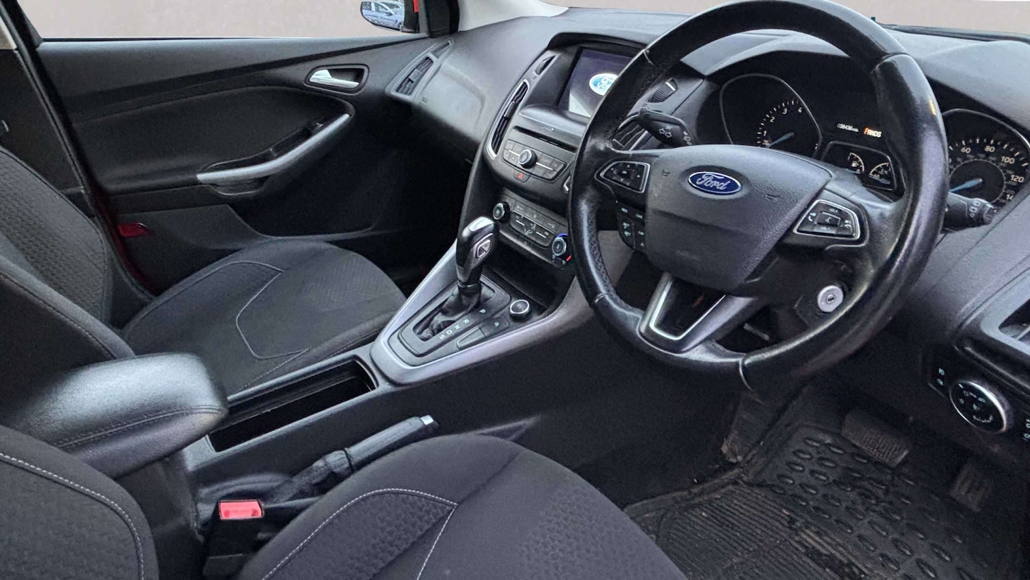 Used Ford Focus 2018 for sale - 78010136: Photo 3