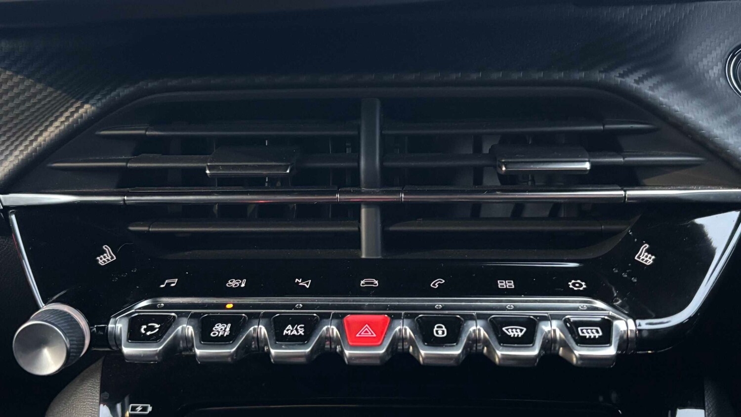 Used Peugeot 2008 for sale - 77861781: Photo 16